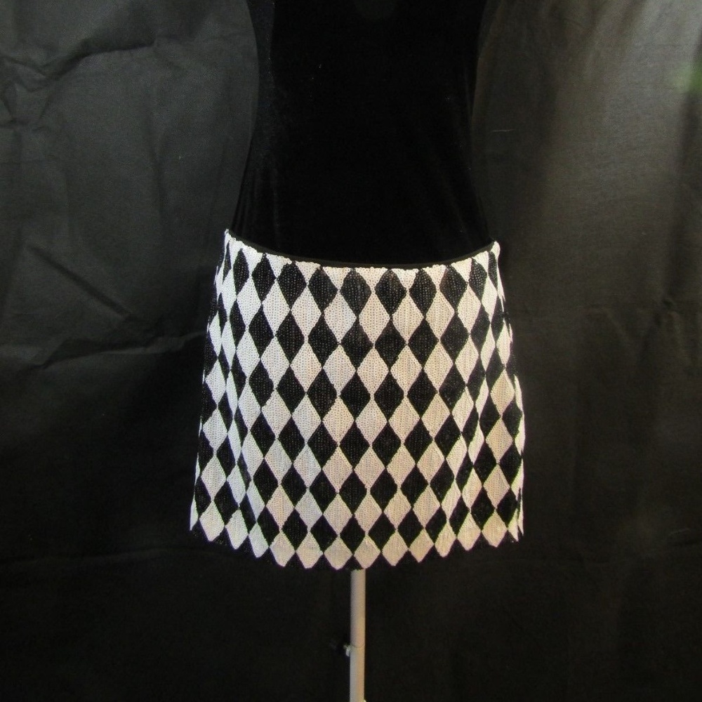 BEBE Womans Black and White Harlequin Sequin Mini
